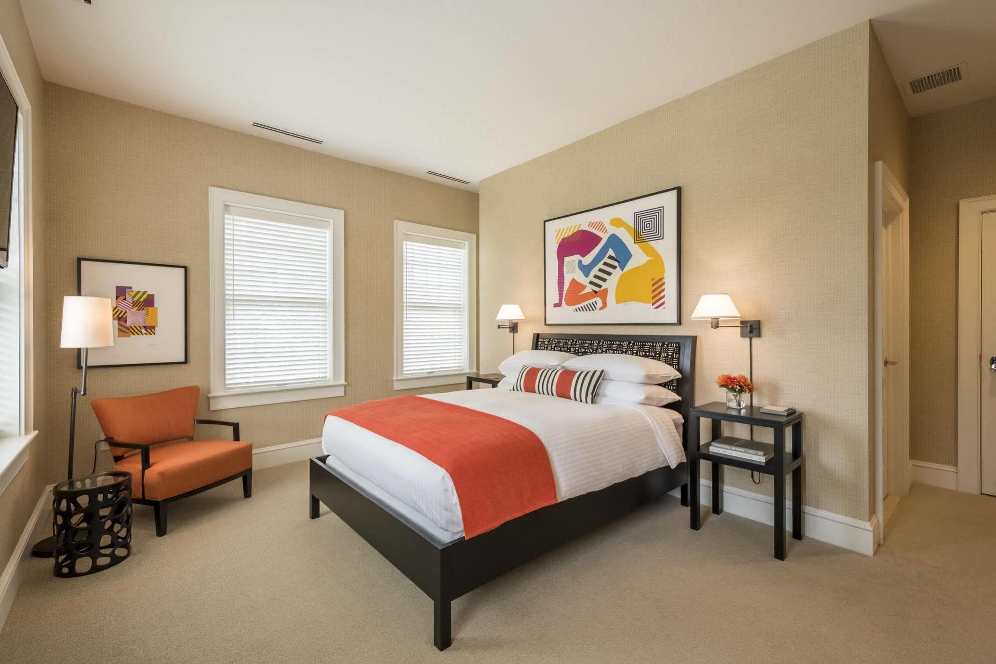 Inns Of Aurora Resort & Spa Exterior photo