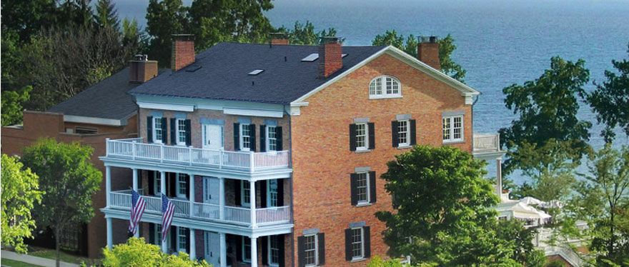 Inns Of Aurora Resort & Spa Exterior photo